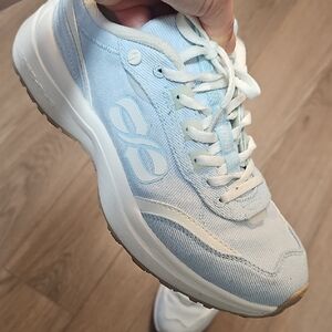 Light Blue Women's Athletic Sneakers - Casual Comfort